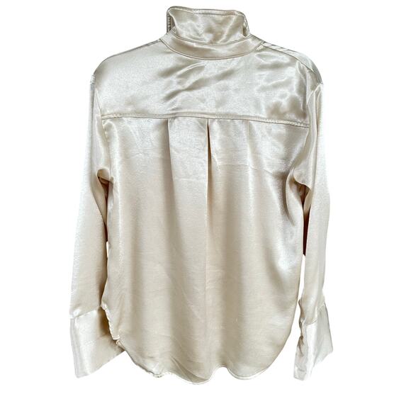 Free People Sateen Long Sleeve Button Shirt Size XS - Picture 3 of 6